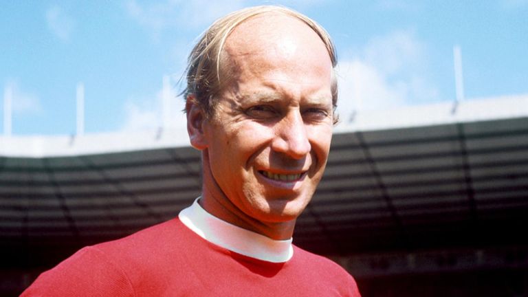 Sir Bobby Charlton huyền thoại xuất sắc nhất đội tuyển Anh